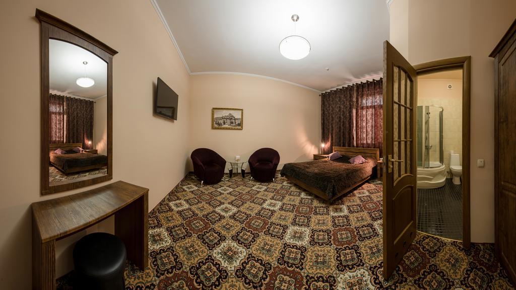 Premium Hotel Chernivtsi Δωμάτιο φωτογραφία