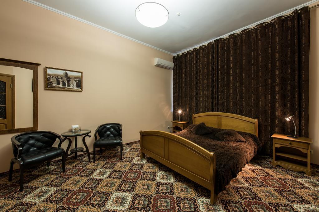 Premium Hotel Chernivtsi Δωμάτιο φωτογραφία