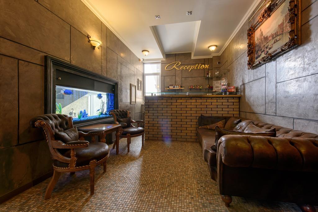 Premium Hotel Chernivtsi Εξωτερικό φωτογραφία