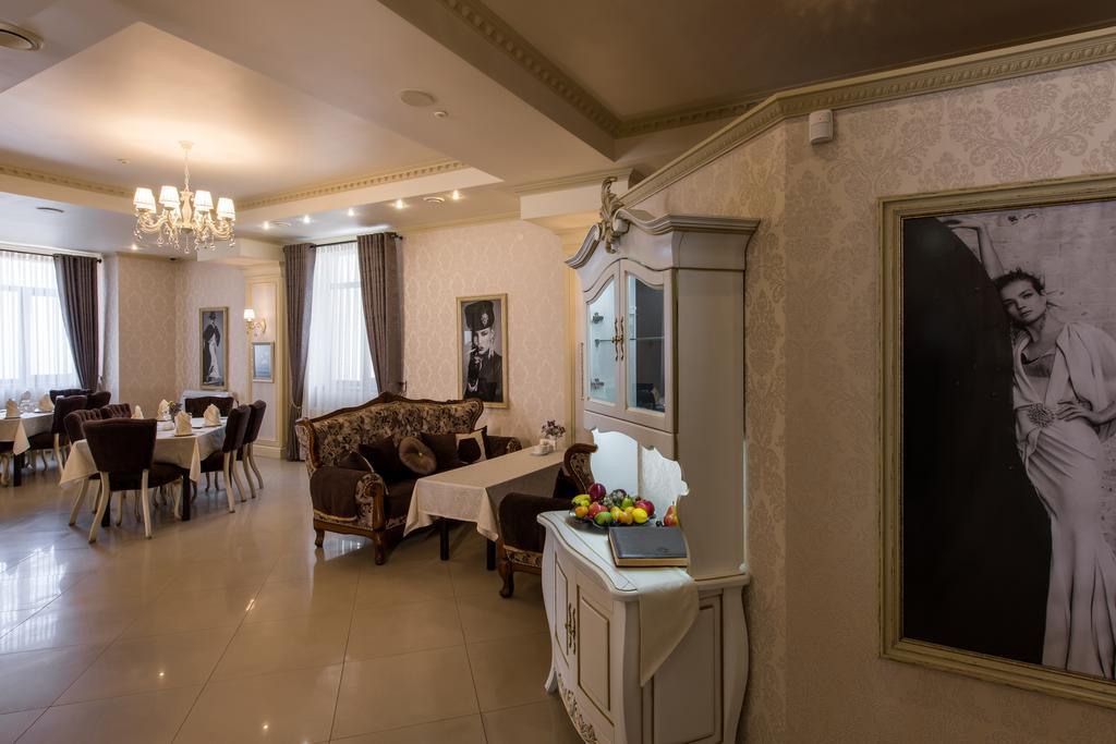 Premium Hotel Chernivtsi Εξωτερικό φωτογραφία