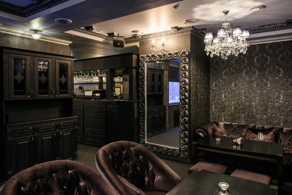 Premium Hotel Chernivtsi Εξωτερικό φωτογραφία