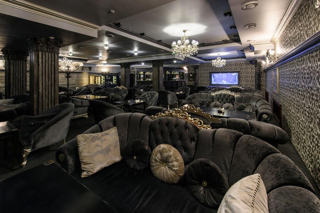 Premium Hotel Chernivtsi Εξωτερικό φωτογραφία
