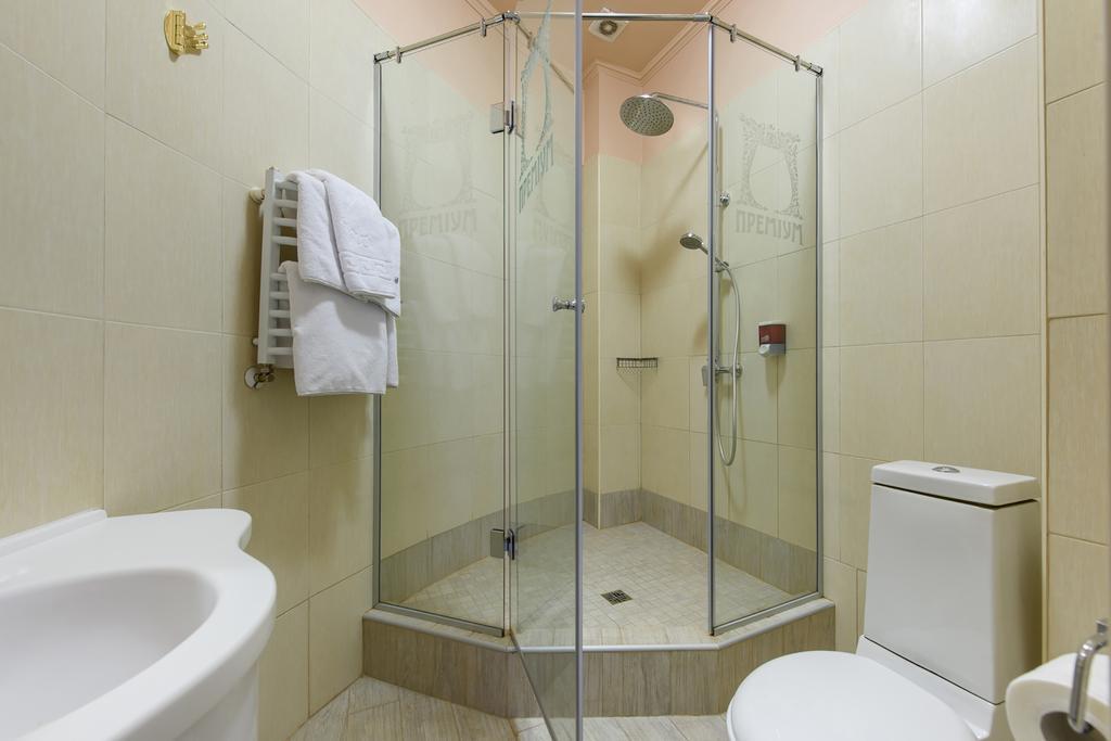 Premium Hotel Chernivtsi Δωμάτιο φωτογραφία