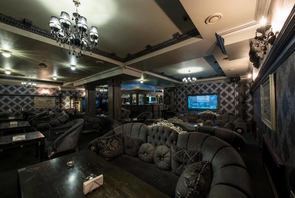 Premium Hotel Chernivtsi Εξωτερικό φωτογραφία